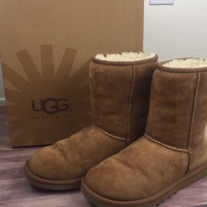 UGG Classic Short boot Shoe Chestnut Womens Size6